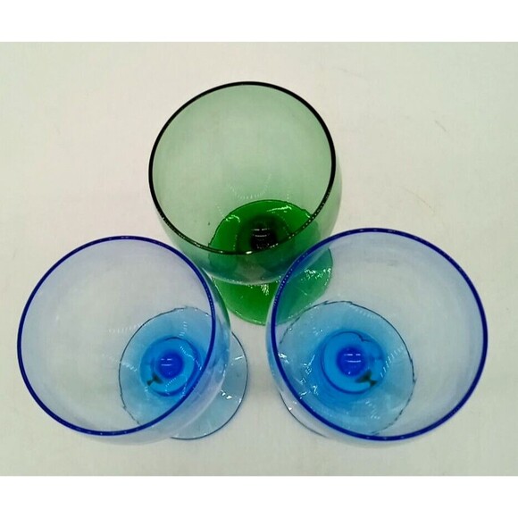 Vintage Set Of 3 Crystal Two Blue & One Green 6" Wine Glasses - Picture 4 of 6